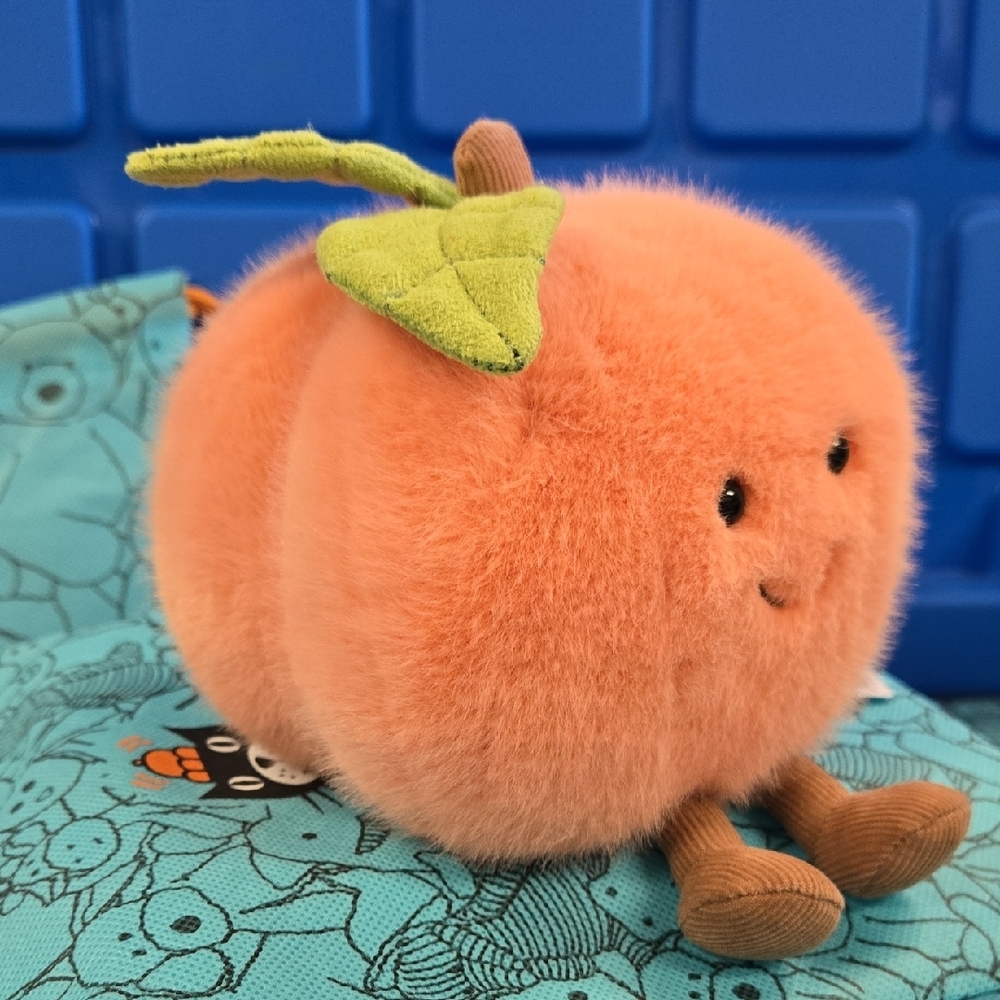 NWT Jellycat Amuseables Peach
